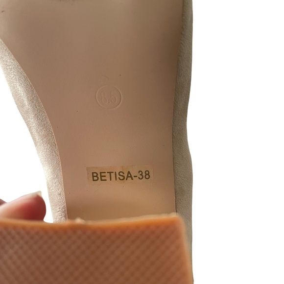 Cape Robin Betisa Flower Embroidered Heeled Booties Size 7.5 - Picture 9 of 10